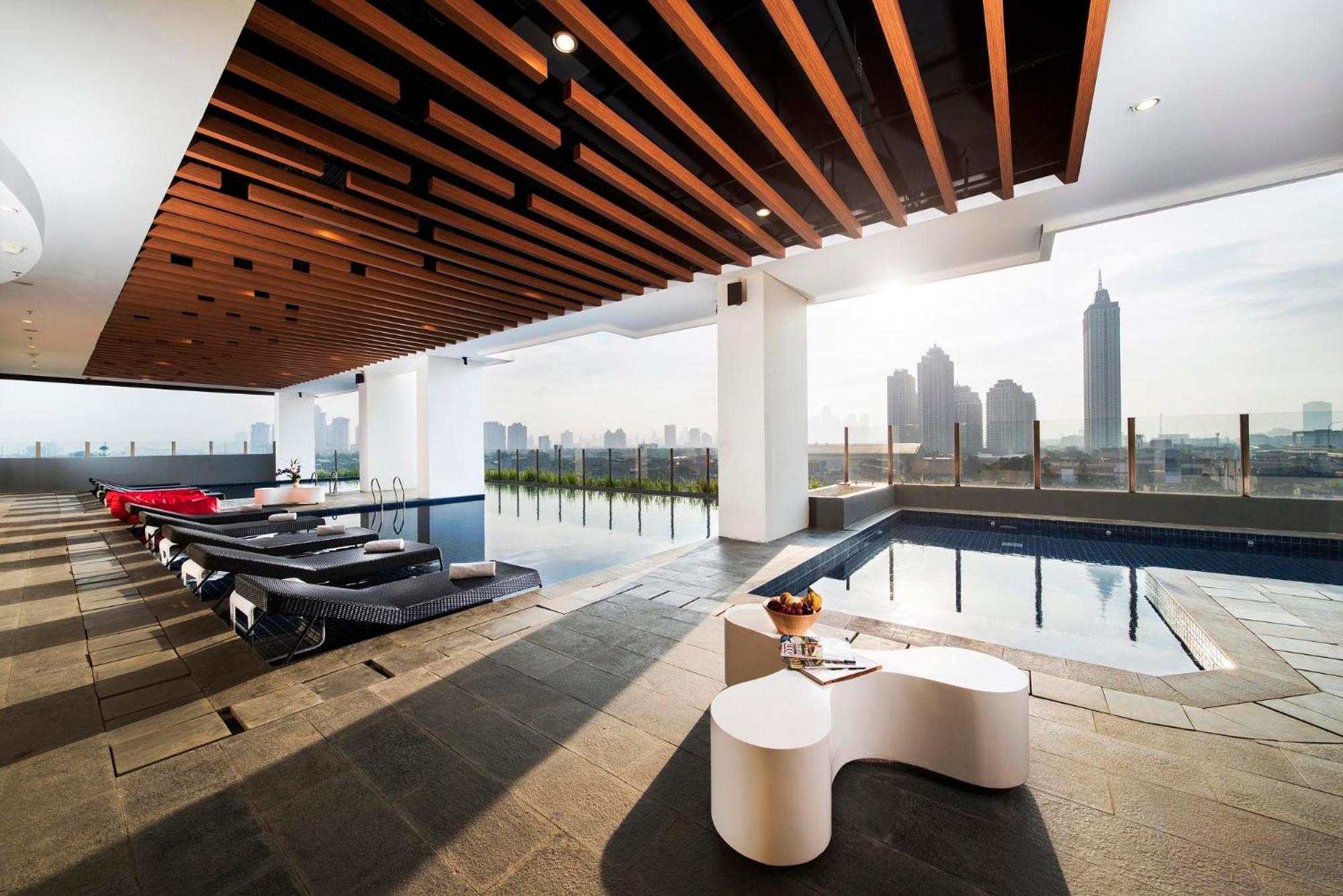 2 Bedrooms In Gandaria Selatan - Dumastay *